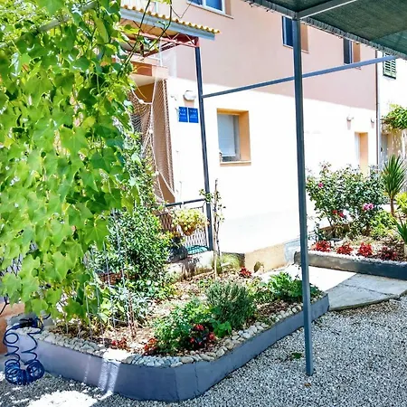 D&a Διαμέρισμα Τρογκίρ